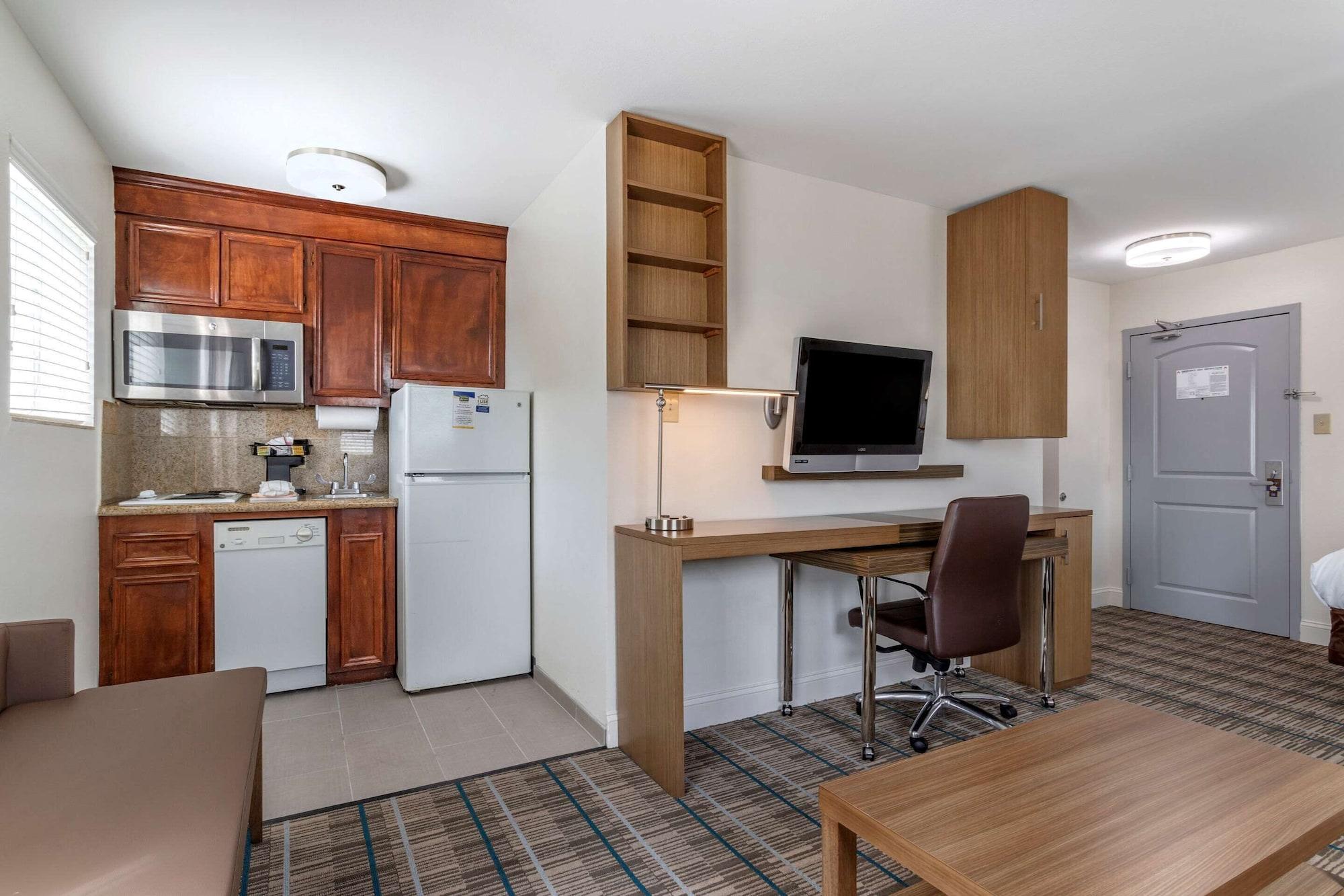 Mainstay Suites Port Arthur - Beaumont South Екстериор снимка