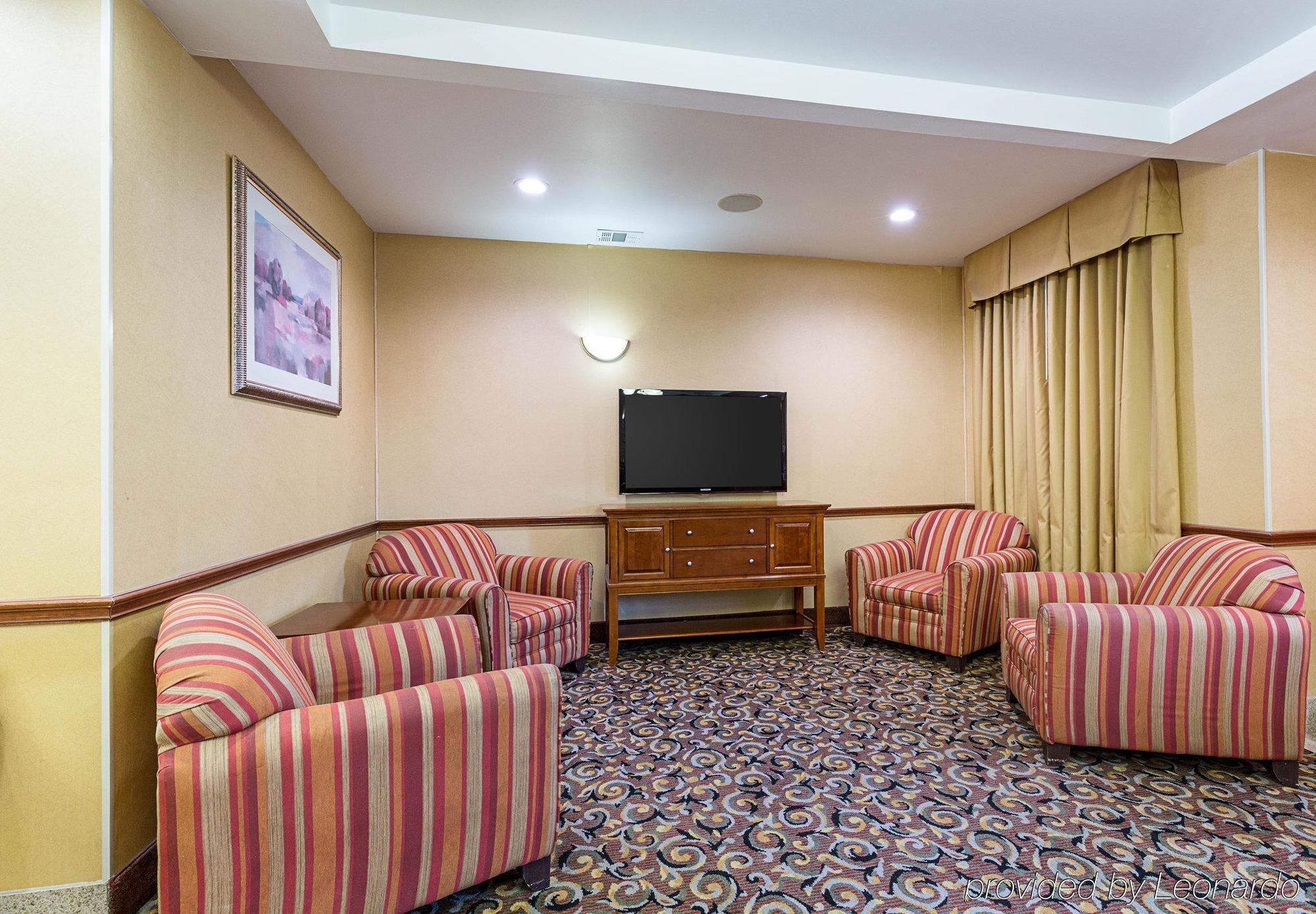 Mainstay Suites Port Arthur - Beaumont South Екстериор снимка
